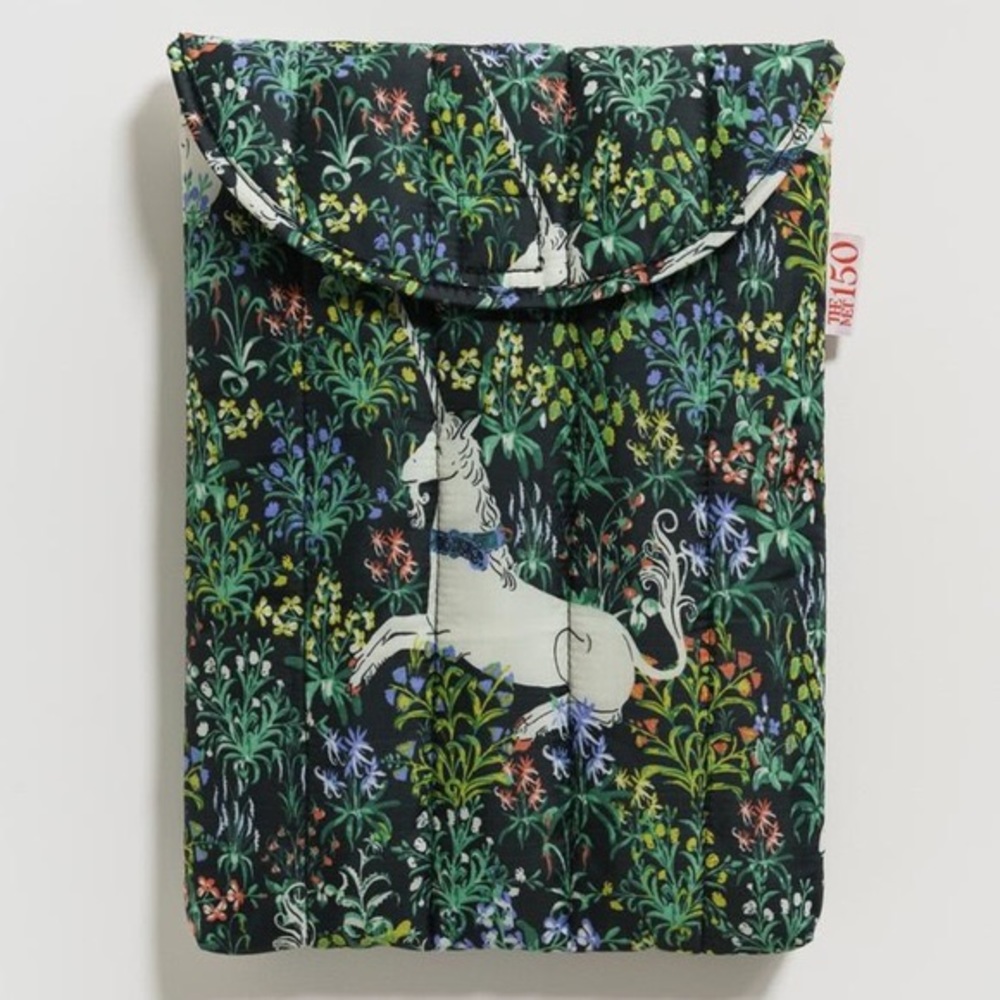 ISO Baggu Unicorn Met Laptop Sleeve 🌱